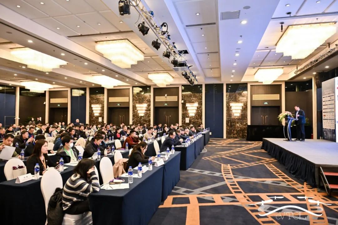 创新驱动,新质赋能 | 创新驱动,新质赋能 | "2025中国eVTOL创新发展大会"在上海圆满落幕!(图38)