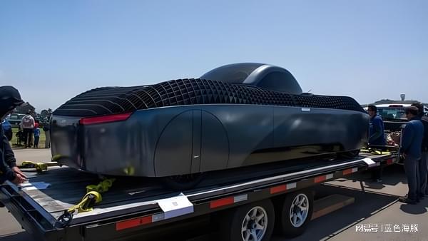 飞行汽车Model A 试飞成功，217万元一台，年底交货商业前景如何