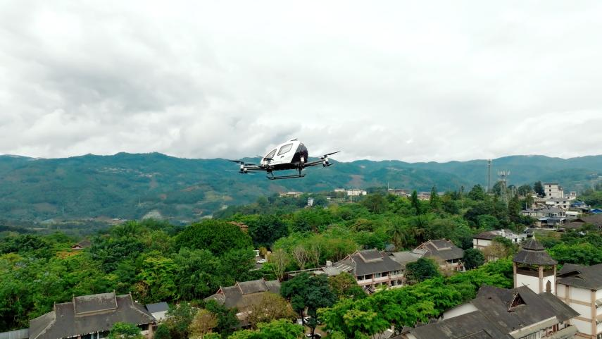 低空科技邂逅端午茶香， 世界遗产普洱景迈山迎来EH216-S首次飞行展演(图2)
