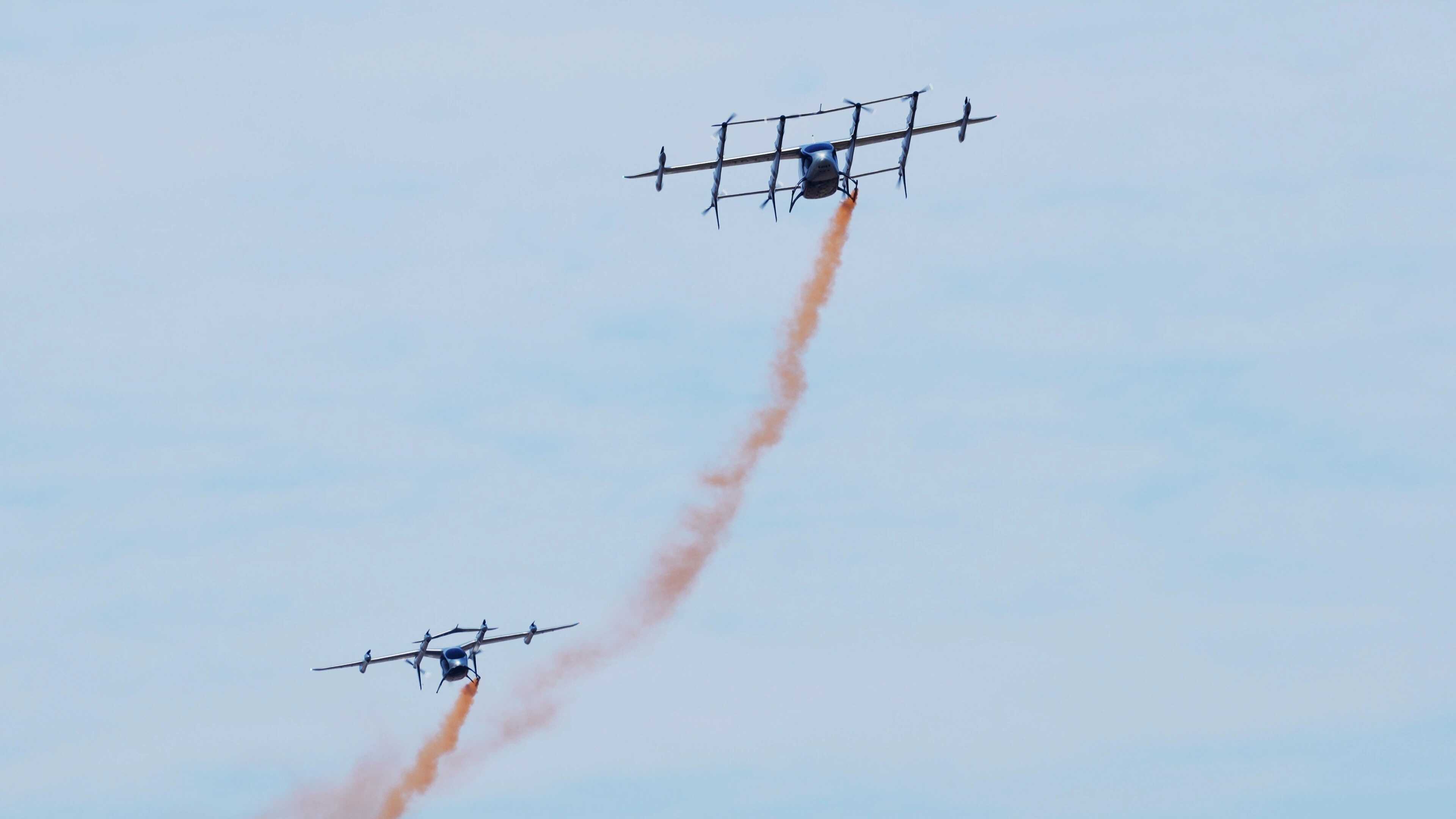 全球首款！峰飞航空5吨级eVTOL天际龙成功完成转换飞行(图5)