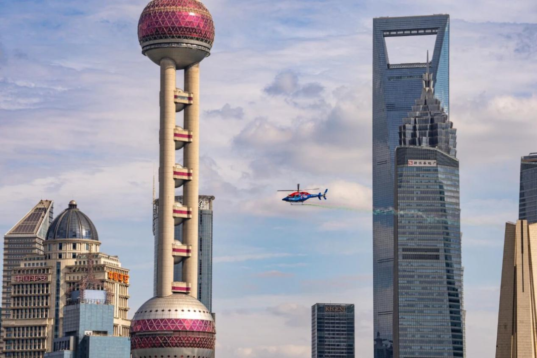 新空以“时间机器”为支点,补社会不足、链百姓出行,织密长三角45区县一小时低空交通网——专访新空直升机董事长曹新田丨低空大咖谈(图1) 新空以“时间机器”为支点,补社会不足、链百姓出行,织密长三角45区县一小时低空交通网——专访新空直升机董事长曹新田丨低空大咖谈(图1)