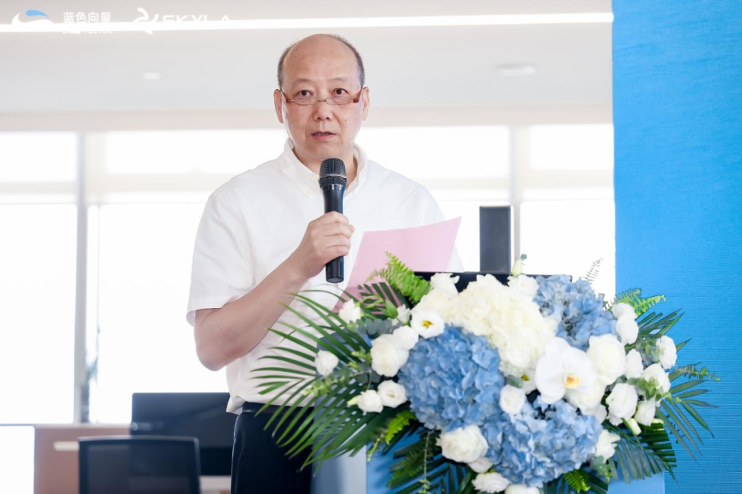 蓝色向量发布IIS智能集成系统架构，推动中国eVTOL产业围绕软件定义飞机与开放式电子电气架构共建开放生态丨低空企业(图2)